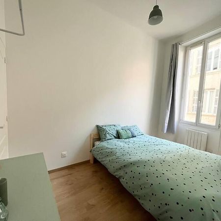 Pleasant 3-Bedroom Flat In The Center Of Марсилия Екстериор снимка
